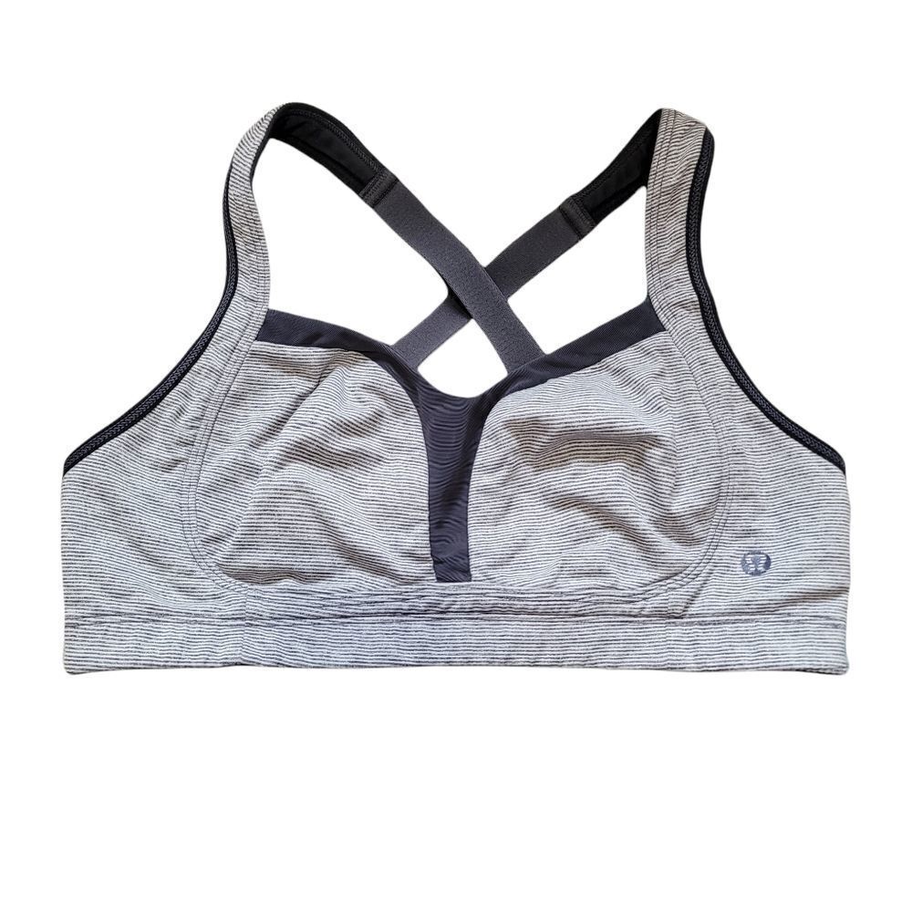 Lululemon ta-ta tamer grey stripe sport bra